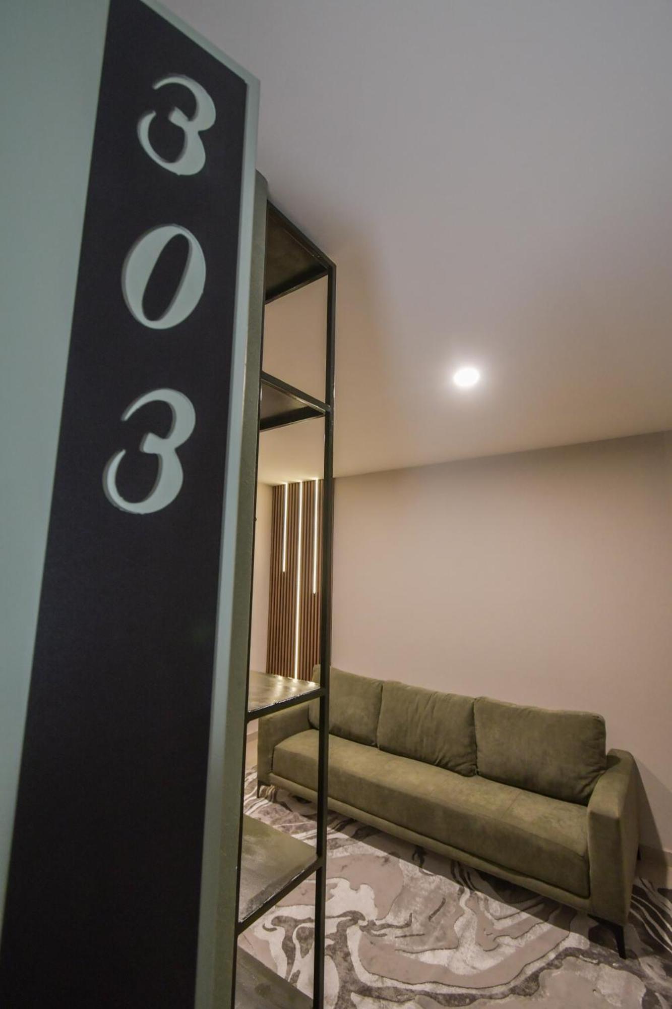Expo Satelite 2750 Hotel & Suites 瓜达拉哈拉 外观 照片